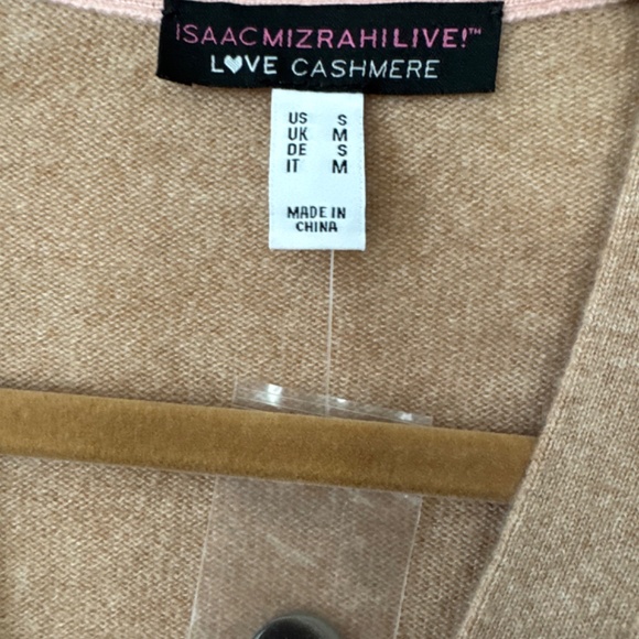 NEW Isaac Mizrahi Cashmere Cardigan Camel M NWT - Picture 4 of 6